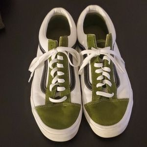 Men's Vans (size 11) Green White & Black